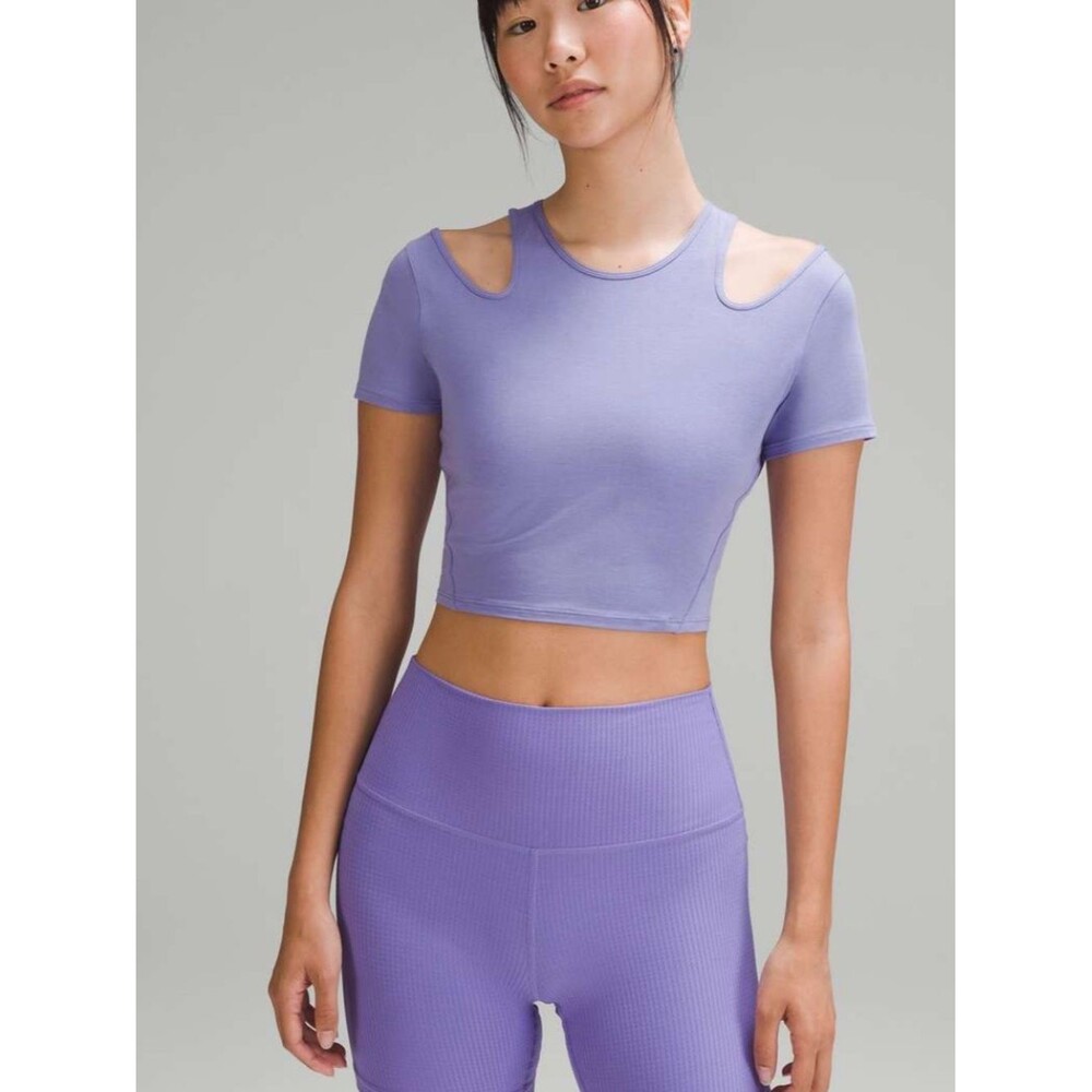 Lululemon Shoulder Cut-Out Yoga T-Shirt Lavender 10 Large Purple Unique